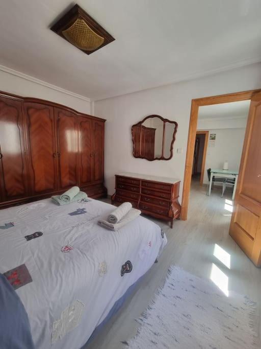 Lovely Three-Bedroom Apartment In Puerto De Sagunt Puerto de Sagunto Ngoại thất bức ảnh
